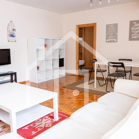 Gb - Apto Completo Daire Oviedo